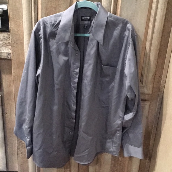 Gray Color Men’s Long Sleeve Button Down Shirt - Picture 1 of 8